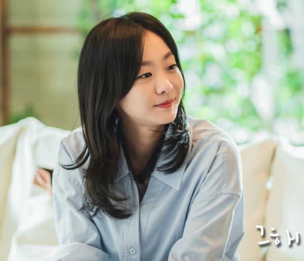 Netflix《那年，我們的夏天》9個「劇版沒拍」漫畫情節！10年前「逃跑」原因，是雄說了讓延秀傷心的話