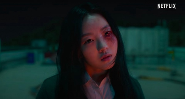 Netflix《殭屍校園》6位「高顏值主角」！《魷魚遊戲》李瑜美甜又媚，朴所羅門當車銀優情敵也不輸?