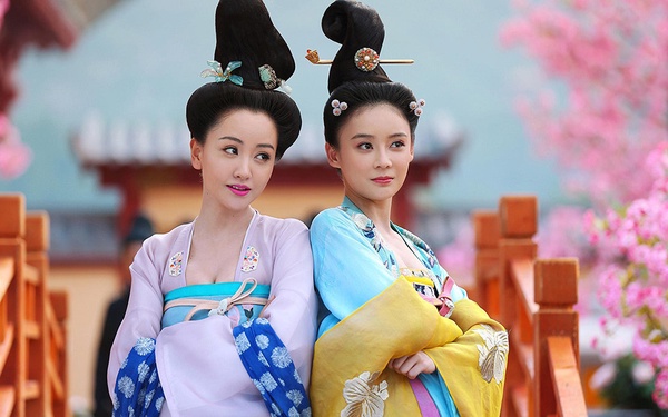 網議「服化道最醜」古裝劇TOP 10！《鏡雙城》塑料感滿滿，《美人製造》把迪麗熱巴玩壞