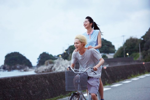 偶像劇走出來的夫妻！日本「高顏值明星夫妻」排行榜，桐谷美玲、北川景子通通上榜