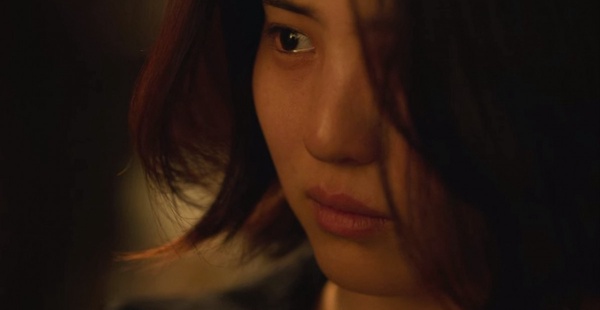 Netflix引熱議的「羞羞情節」！《解禁男女》綑綁吻、《以吾之名》韓素希「裸背吻」尺度都不算最大