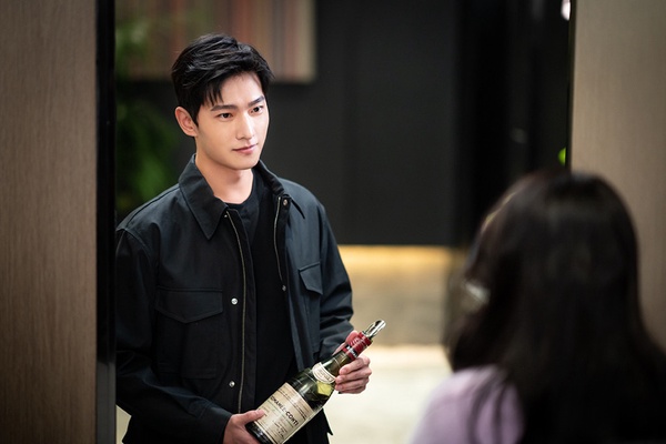 網評近五年「最深入人心的陸劇男主」TOP 6:楊洋 飾演《你是我的榮耀》于途