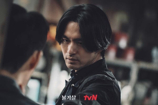 台灣Netflix近期收視排行TOP10！《愛的迫降》再進榜，「這部」贏過《那年我們》奪冠！