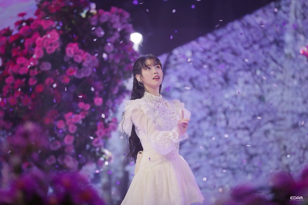 孫藝珍《三十九》穿搭難看？網議「穿搭零失誤」的女神，文佳煐沒醜過，IU造型公認最強