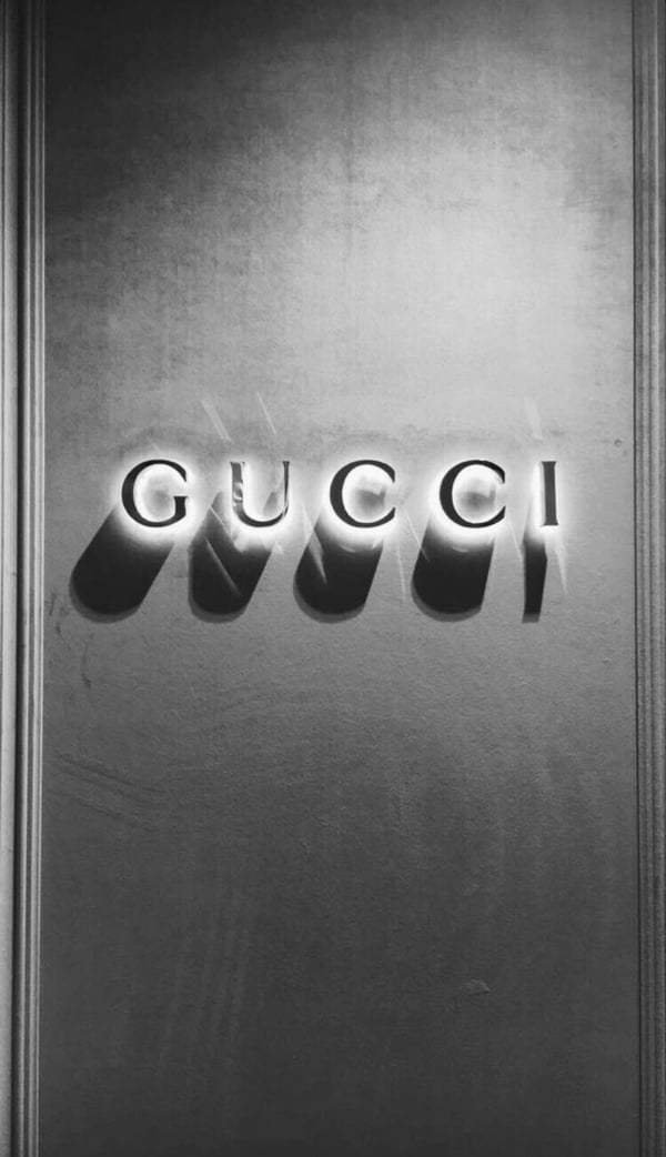 「精品質感風」手機桌布特搜！LV、YSL、CHANEL店景圖絕美，LOEWE、GUCCI時尚迷必收藏