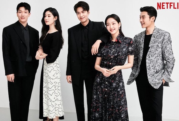 Netflix「韓劇畫報」CP感！玄彬孫藝珍愛情藏不住，《二十五二十一》《殭屍校園》無功無過，《氣象廳的人們》火花驚人！
