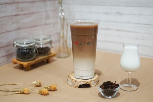 清心福全「菜單推薦2022」TOP7：鮮奶茶（紅茶拿鐵）