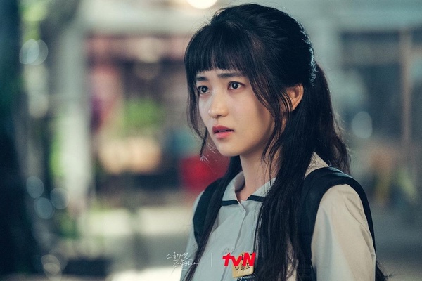 2月熱播韓劇話題度TOP10：《花開時想月》1.36%