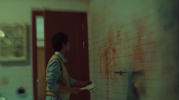 《少年法庭》是真的！高中生分屍8歲女，竟說「她手指好美」、小學生殺朋友卻免坐牢！