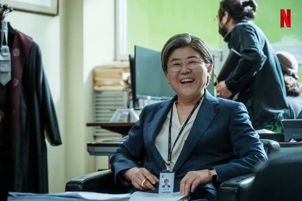 關於《我們的藍調》李姃垠6件事！韓劇「國民媽媽」、演什麼像什麼，出道28年才爆紅！