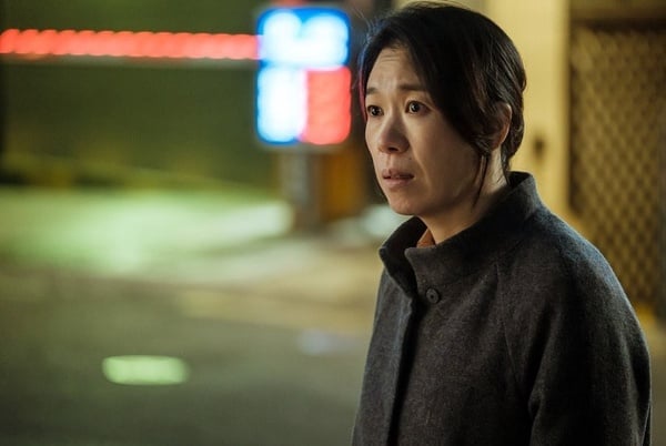 《少年法庭》8位配角介紹！「白成友」演員是28歲女星，這兩人曾在《殭屍校園》演師生