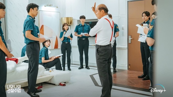2022韓劇「IMDb評分」TOP8:《迷網追兇》7.5分