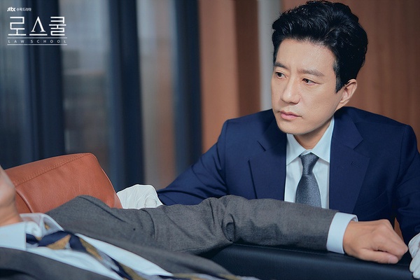 網議近年令人驚豔的新人編劇作品:《少年法庭》