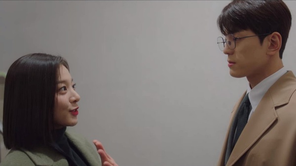 《社內相親》配角CP好甜！薛仁雅金旻奎戲裡甜到戲外，想談辦公室戀愛、甜喊：你是我的