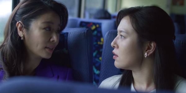 Netflix《華燈初上3》「姊妹情」比查兇手還好看!為保護愛子打群架、「光」是她們悲慘人生的避風港
