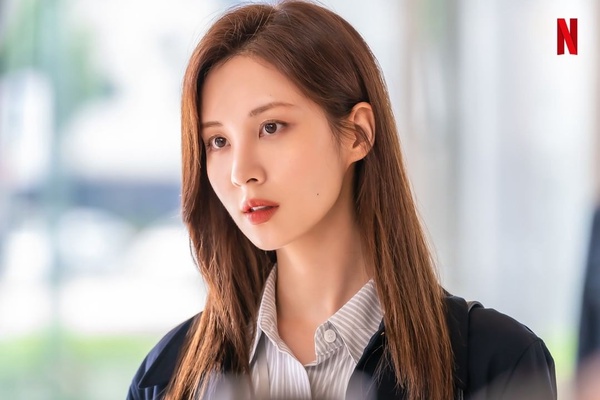 7位轉型演員的女團愛豆！《社內相親》金世正演技獲讚，《雪降花》Jisoo演技卻被批評