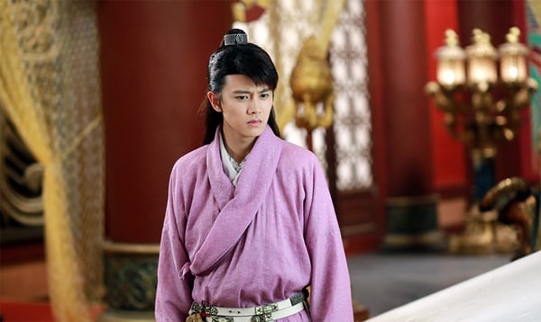任嘉倫主演陸劇評分榜TOP10！《與君初相識》爆好評，《錦衣之下》7.5分勝《周生如故》