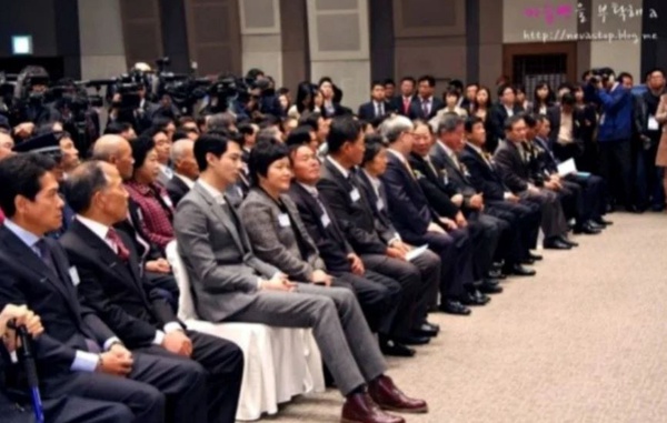 韓劇男神「驚人身材比例」！安孝燮金世正難同框，姜棟元竟是「女星最不想合照」男星！
