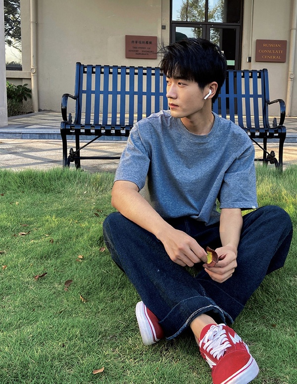 古裝劇《與君初相識》配角古裝vs時裝6：王鈞浩 飾演 瞿曉星