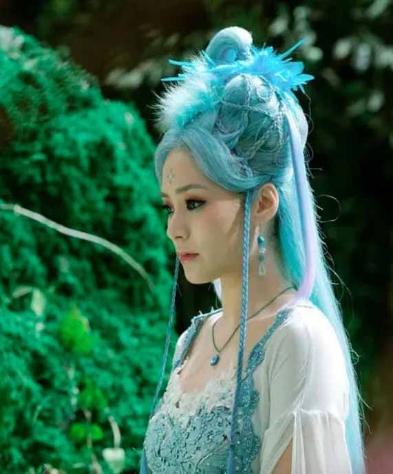 古裝劇超詭異的「髮型」7：阿嬌《白狐》