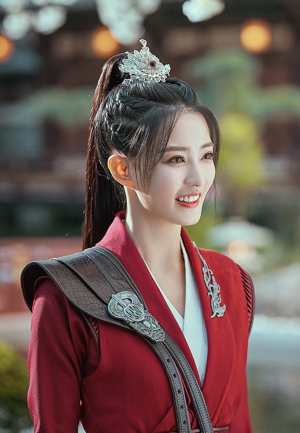 2022古裝仙俠劇女主造型10:徐璐 飾演《月歌行》柳梢