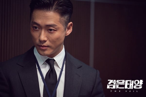 因信賴而觀看的韓國演員！金泰梨戲少卻精，《Again My Life》李準基挑劇眼光好