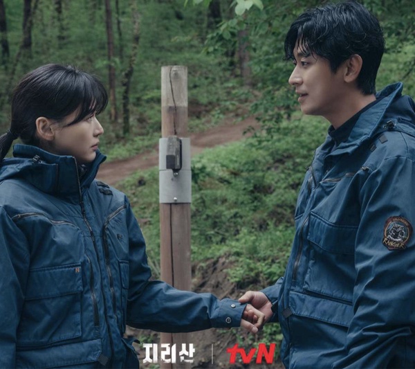 tvN「週末檔韓劇」首播收視TOP10！《我們的藍調》贏《海恰》，冠軍打敗《文森佐》