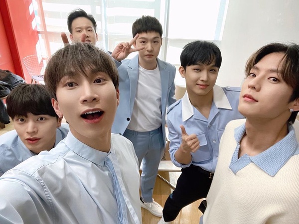 日網票選「K-POP最可愛粉絲名」！EXO第七、SEVENTEEN有創意、冠軍完全不意外！