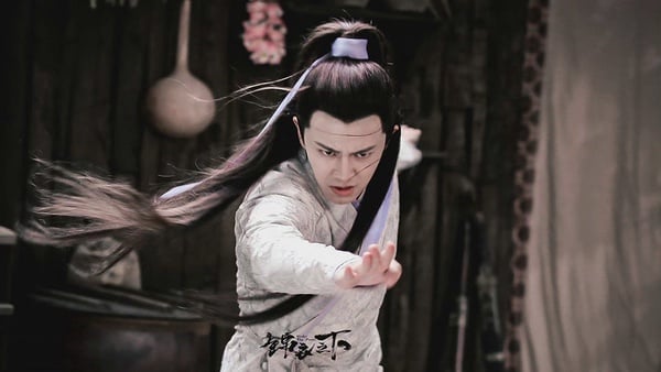 古裝劇9位男星「打戲」！楊洋《且試天下》轉扇帥炸，鄭業成《祝卿好》轉刀帥到沒天理