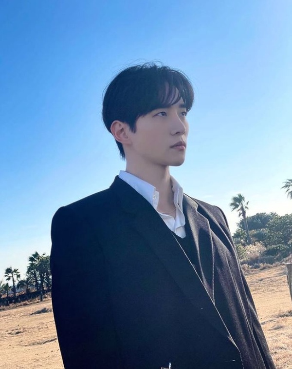不是作秀！5韓星「暖心善舉」！李俊昊霸氣捐車給身障中心，吳正世韓志旼超乎想像的暖