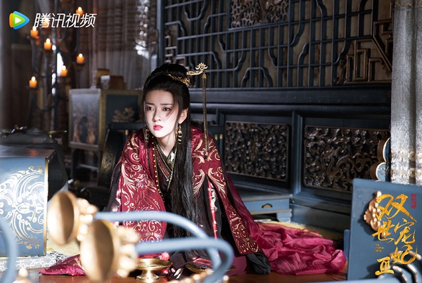 古裝劇女星演「女帝」4：梁潔 飾演《雙世寵妃3》女皇