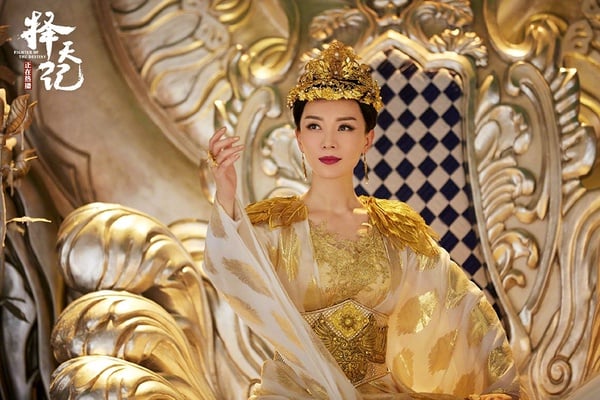 古裝劇9位女星演「女帝」！趙露思《且試天下》霸氣外露，袁冰妍《琉璃》腹黑陰狠