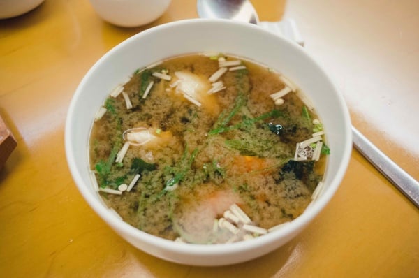 日網票選「男生最希望女友做的料理」TOP10,用蛋包飯、漢堡排擄獲另一半的心!