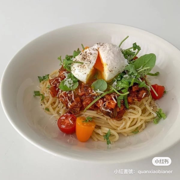 日網票選「男生最希望女友做的料理」TOP10,用蛋包飯、漢堡排擄獲另一半的心!
