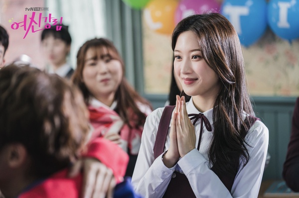 8位「女二晉升女主」演員！姜漢娜女二專業戶、李聖經演女二人氣高，金智媛憑這部走紅