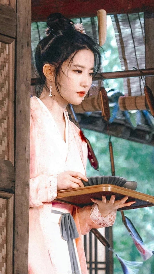 劉亦菲古裝角色1:劉亦菲 飾演《夢華錄》趙盼兒