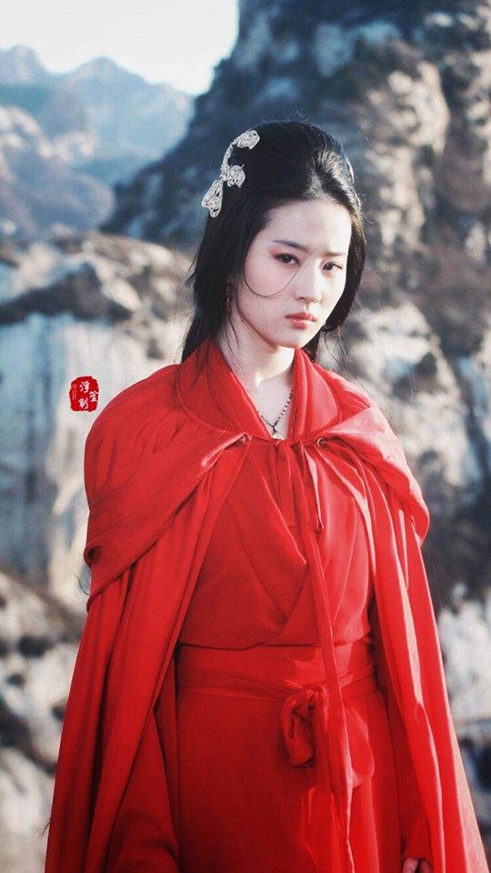 劉亦菲古裝角色8:劉亦菲 飾演 電影《銅雀台》靈雎/貂蟬