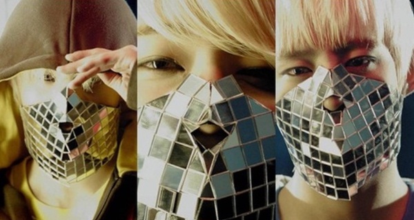 網議「離譜的韓團出道造型」!東方神起cosplay賽亞人?EXO畫滿臉超驚悚!NCT也被點名