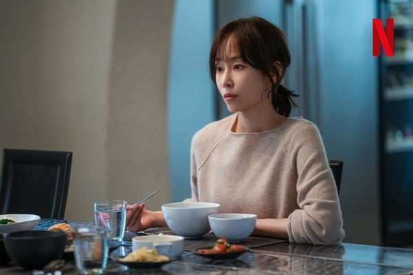 看不出年紀的韓國女星：韓志旼 39歲