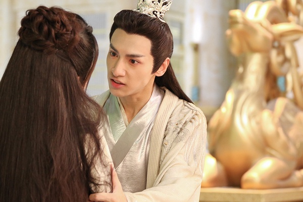 從陸劇角色「黑化」看演員演技6：羅雲熙 飾演《香蜜沉沉燼如霜》潤玉