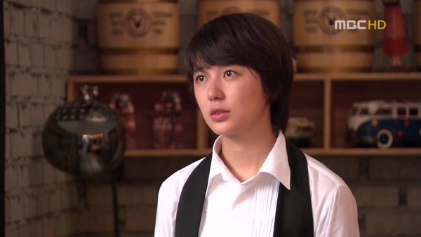 8部「女扮男裝」韓劇推薦:《雲畫的月光》超深情,《咖啡王子一號店》經典難超越!