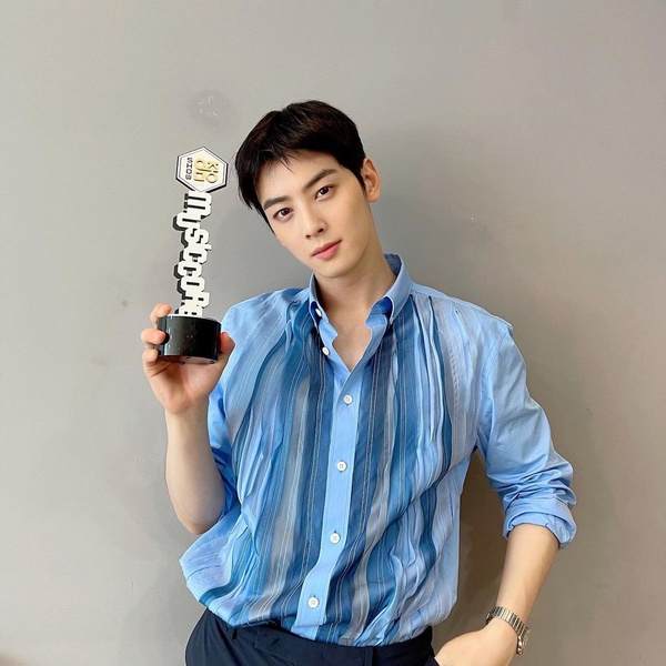日網票選「高學歷Kpop偶像」TOP10！BTS Jin、車銀優都是名校畢業，「他」多益考到滿分