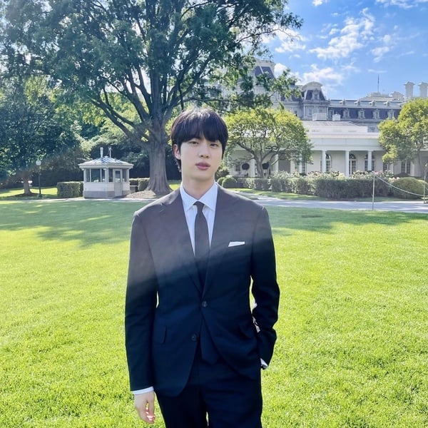 日網票選「高學歷Kpop偶像」TOP10！BTS Jin、車銀優都是名校畢業，「他」多益考到滿分