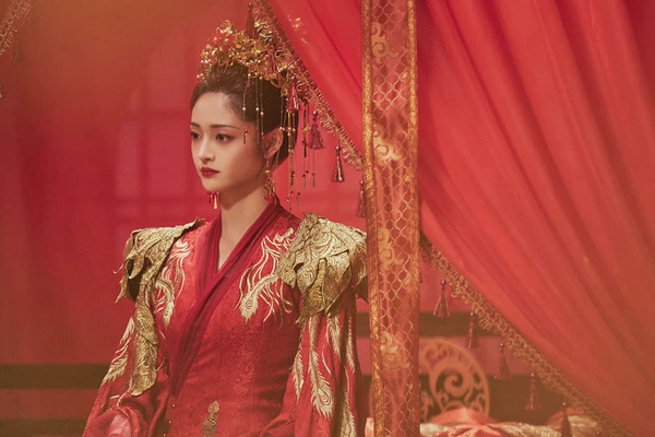 2022古裝劇女星「新娘造型」7:周潔瓊 飾演《影帝的公主》明薇/明華公主