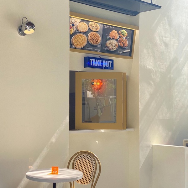 披薩控天堂！台北東區「Pizza Chez」新開幕，韓式首爾風味、多層次口感超誘人