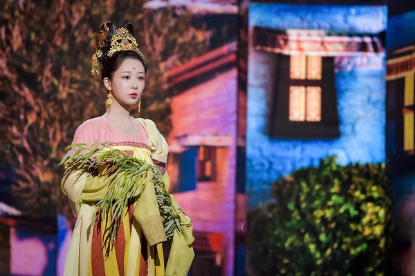 古裝劇女星「唐風造型」2:楊紫