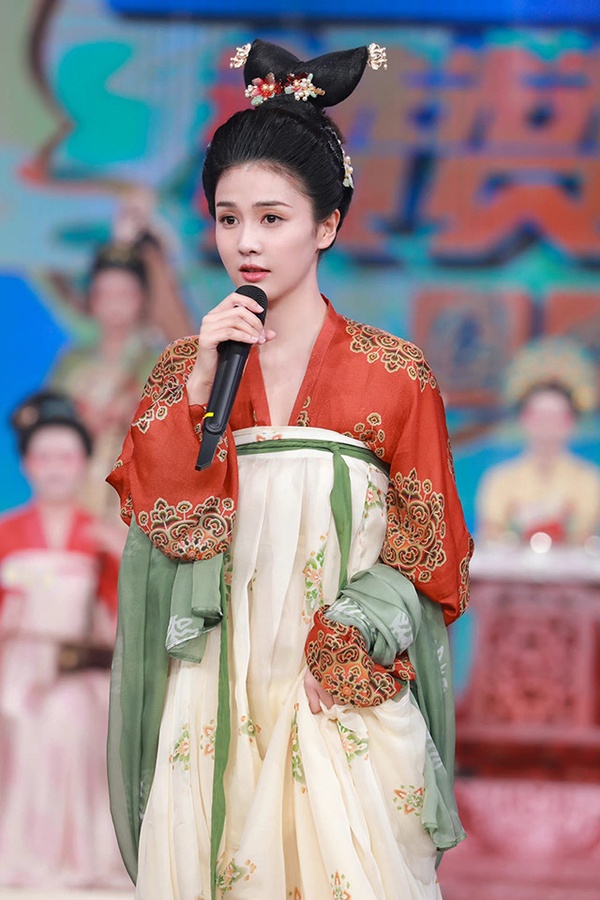 古裝劇女星「唐風造型」3:白鹿