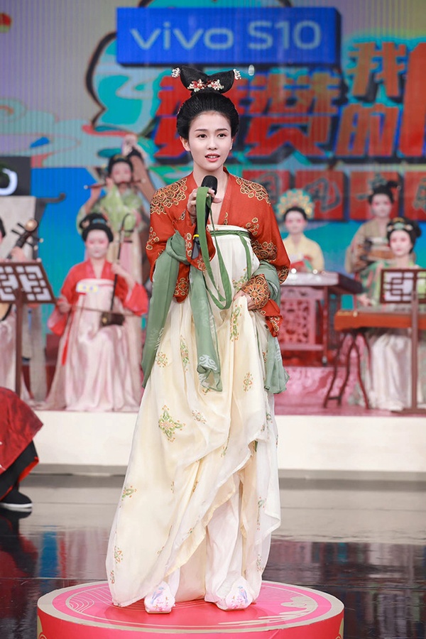 古裝劇女星「唐風造型」3:白鹿