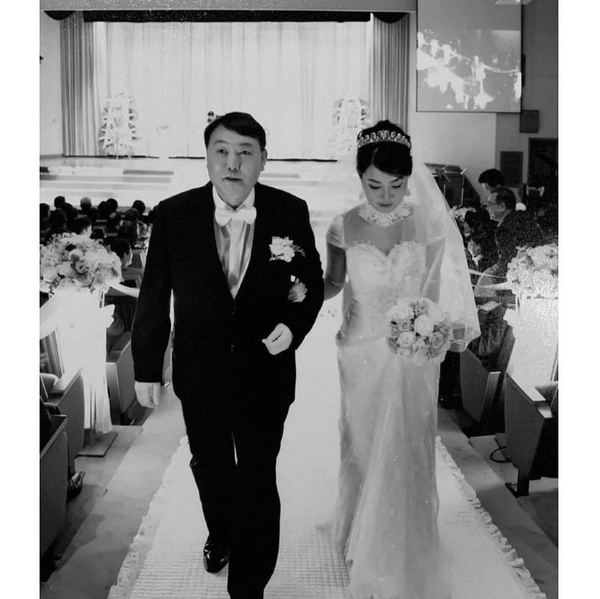 《安娜》現實版?韓國「總統夫人」金建希20項經歷造假、論文涉抄襲,如今擁70億財產!