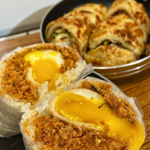 新北在地人帶路！7家新北隱藏銅板小吃：爆餡湯包、古早味羹麵、黑糖粉圓豆花老饕必吃